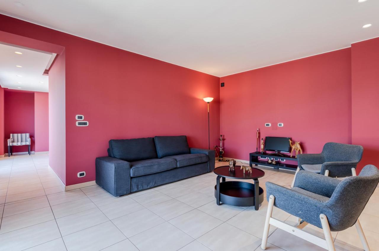 Etna View Superior Flat With Terrace And Jacuzzi Apartment Катания Екстериор снимка