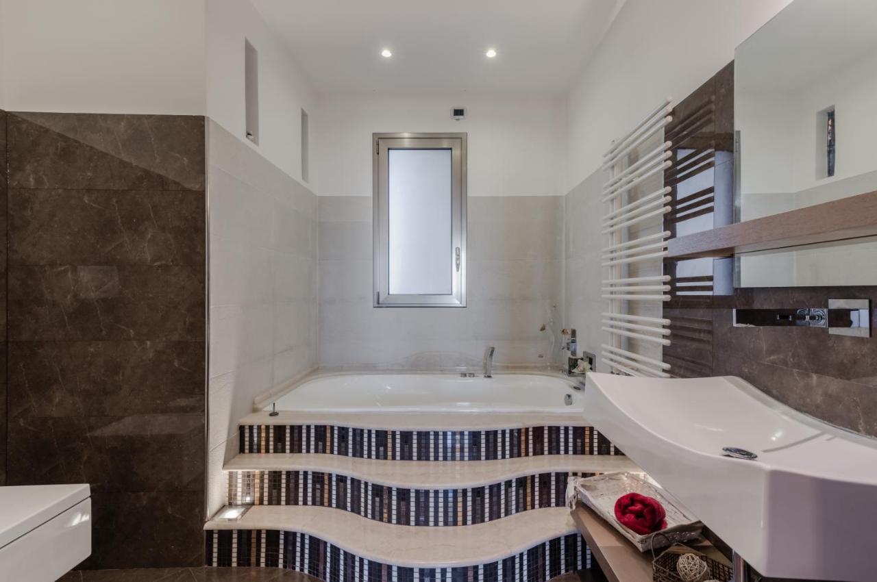 Etna View Superior Flat With Terrace And Jacuzzi Apartment Катания Екстериор снимка