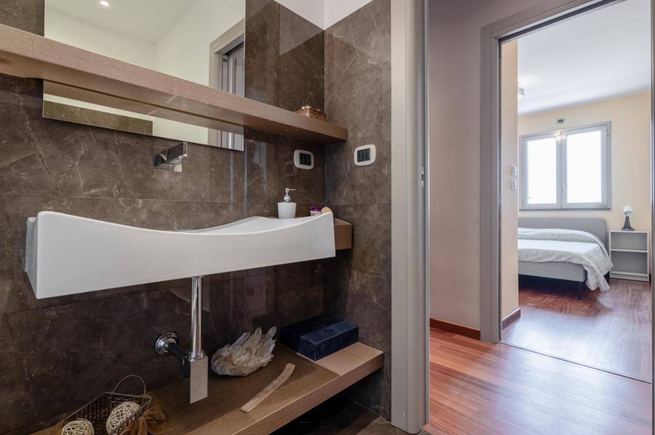 Etna View Superior Flat With Terrace And Jacuzzi Apartment Катания Екстериор снимка